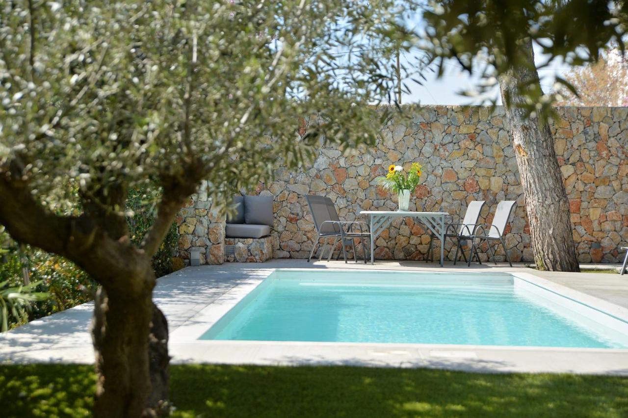 Lagonisi Luxurious Residence Ruby'S Pool Villa Exterior photo